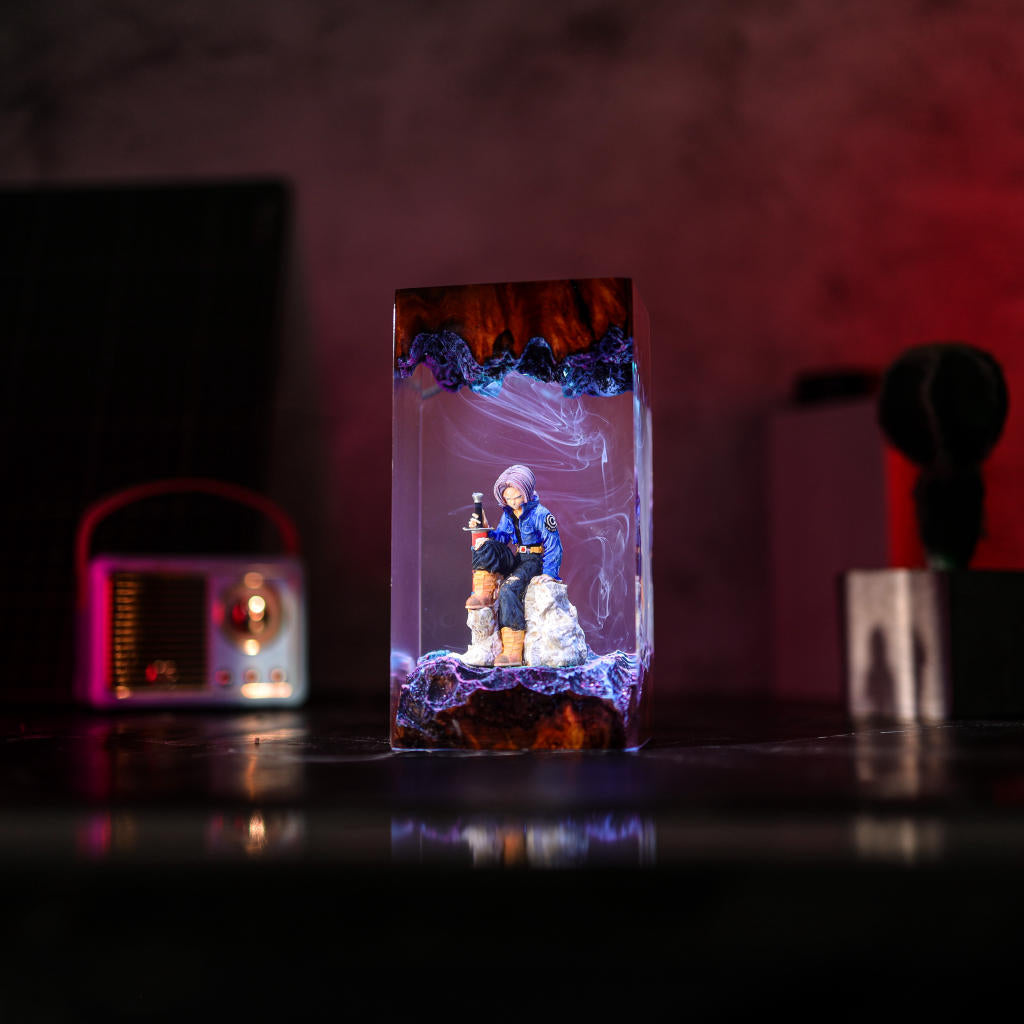 Lavender Warrior Resin Lamp - Image 5