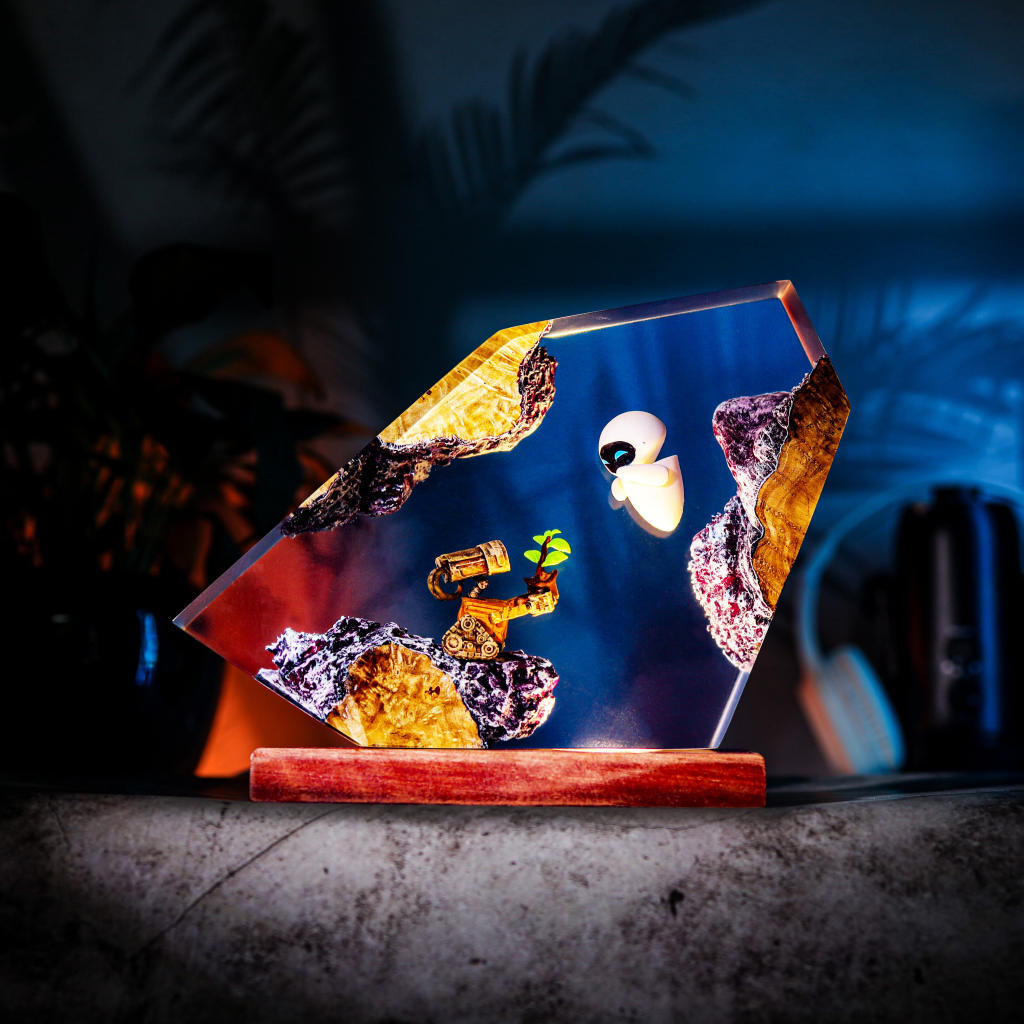 Wall-E and Eve Night Light Ver 2 - Image 2