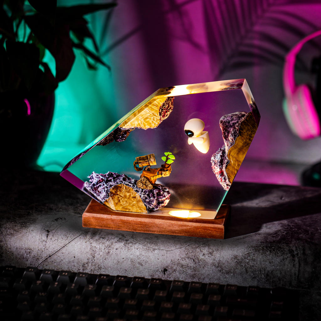 Wall-E and Eve Night Light Ver 2 - Image 4