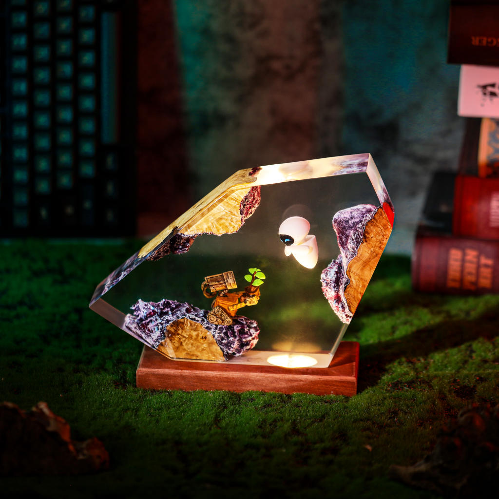 Wall-E and Eve Night Light Ver 2 - Image 6