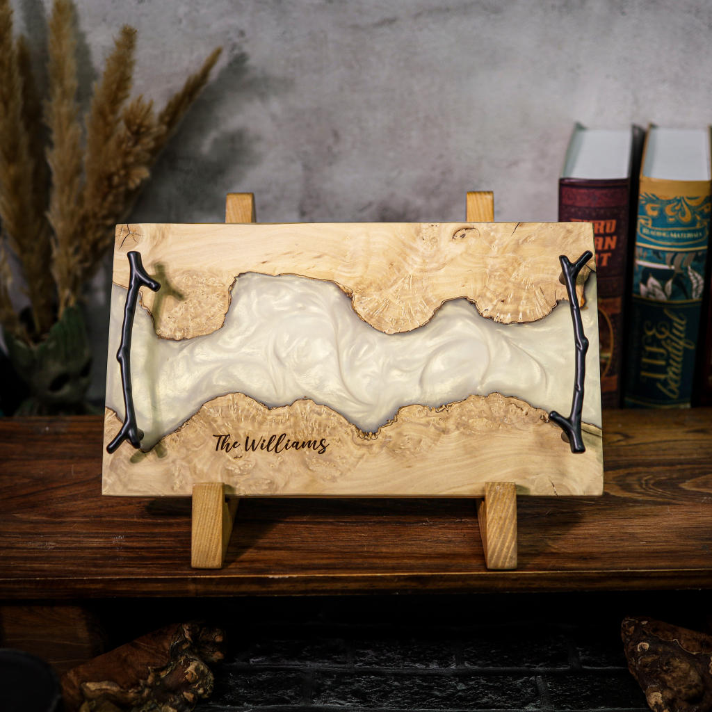 White Walnut Epoxy Resin Cheese Tray - Image 9