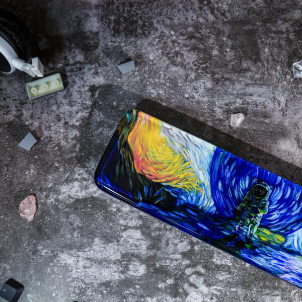 Astronaut keyboard wrist rest Van Gogh style - Image 6