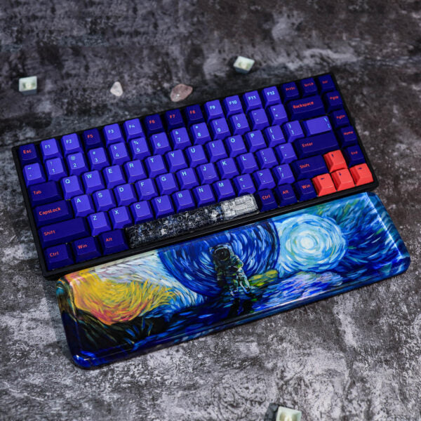 Astronaut keyboard wrist rest Van Gogh style - Image 2