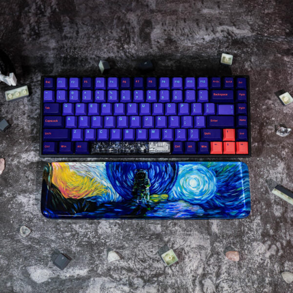 Astronaut keyboard wrist rest Van Gogh style - Image 3