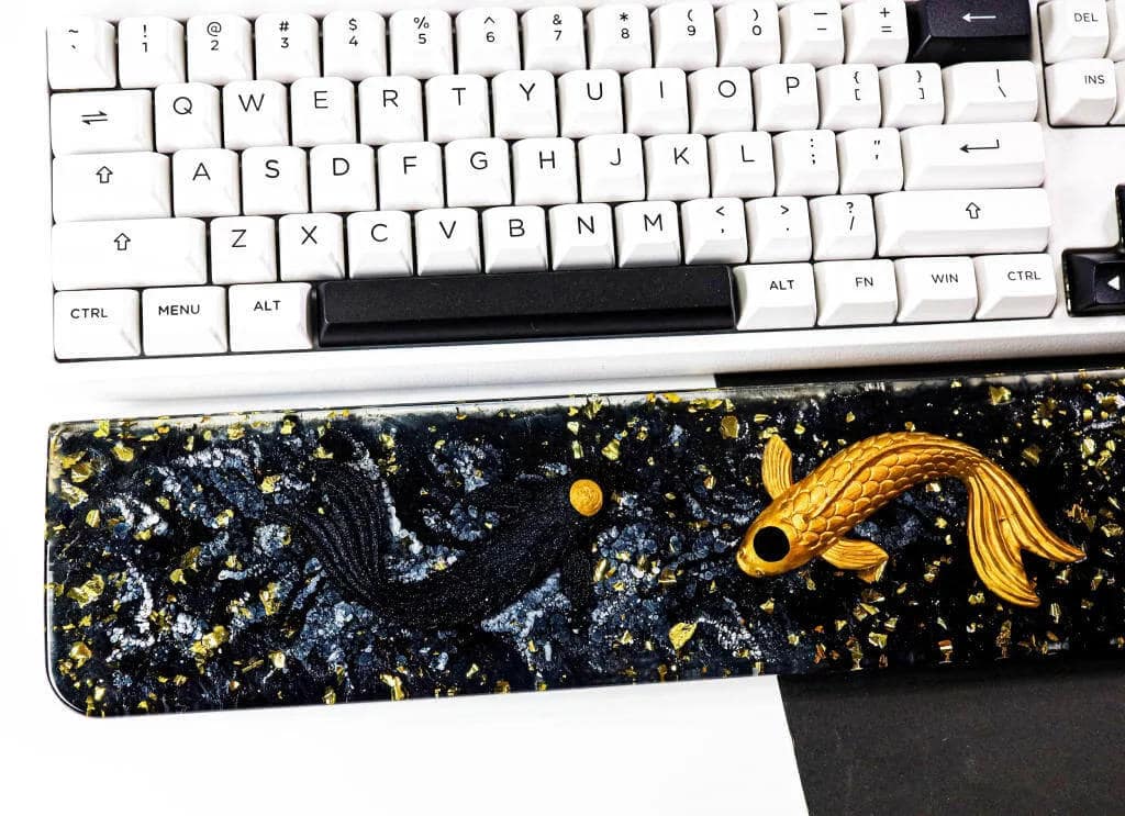 Yin Yang Resin Wrist Rest - Image 8