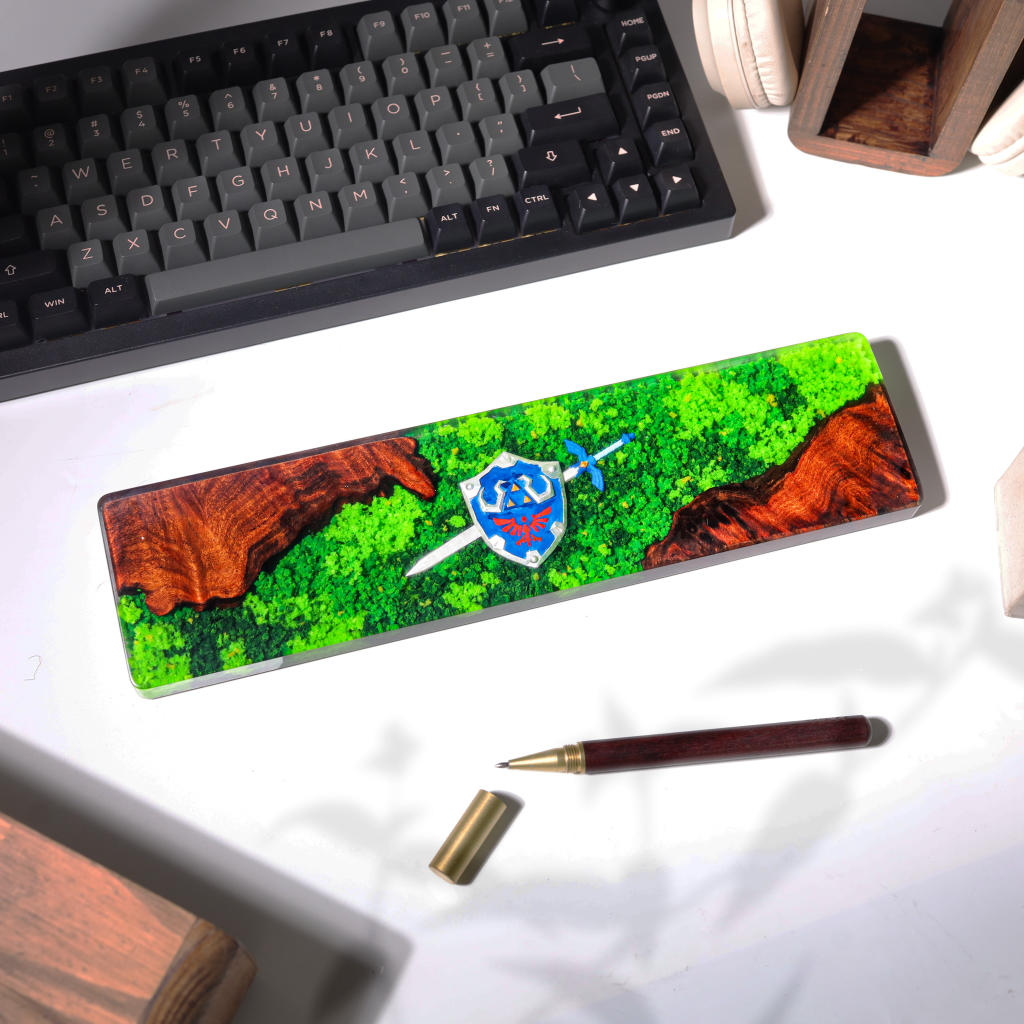 Zelda Hylian Shield and Master Sword Wrist Rest - Image 3