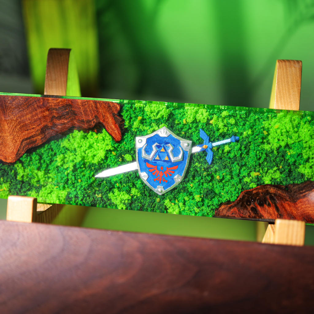 Zelda Hylian Shield and Master Sword Wrist Rest - Image 7
