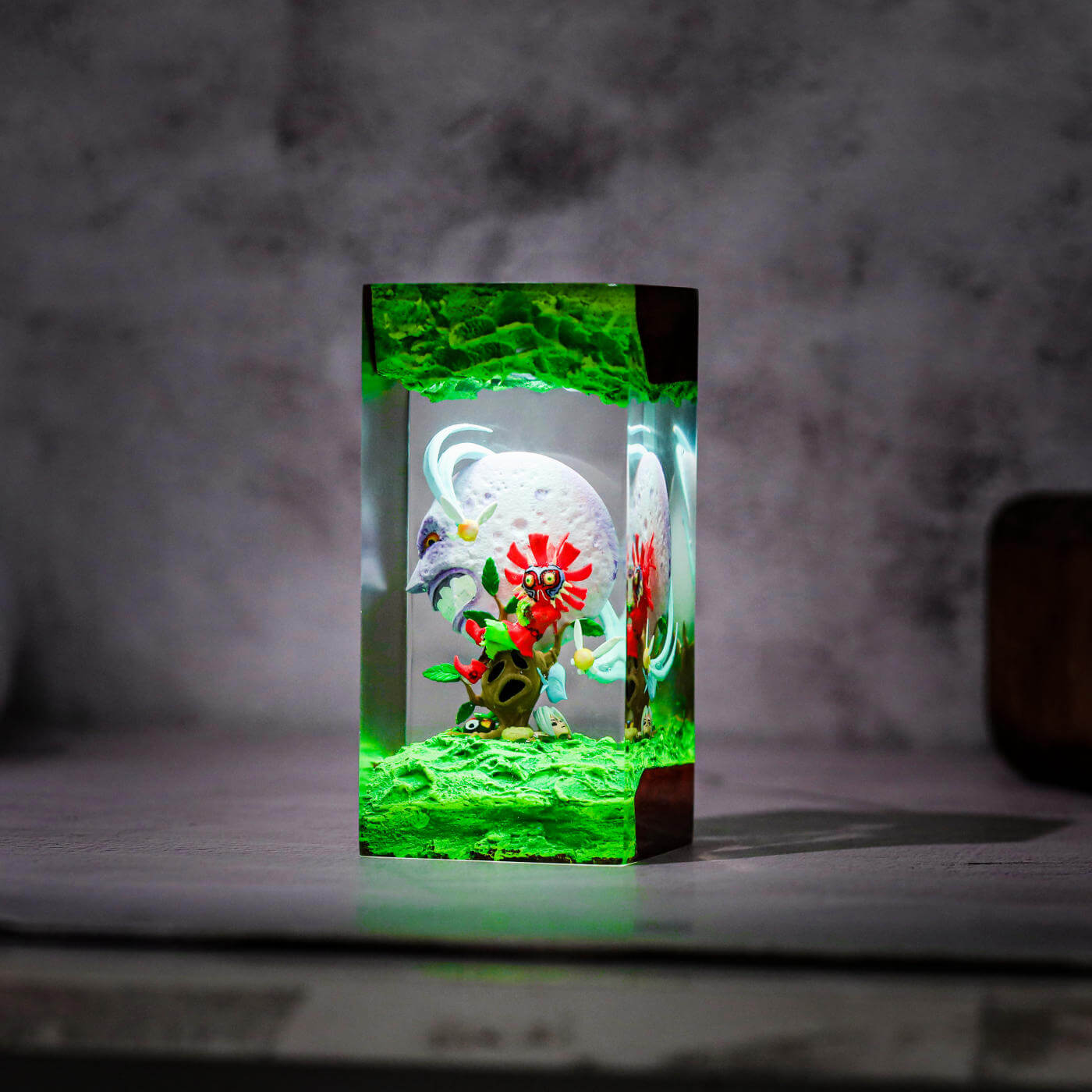 Zelda Skull Kid and Moon Night Light - Image 4